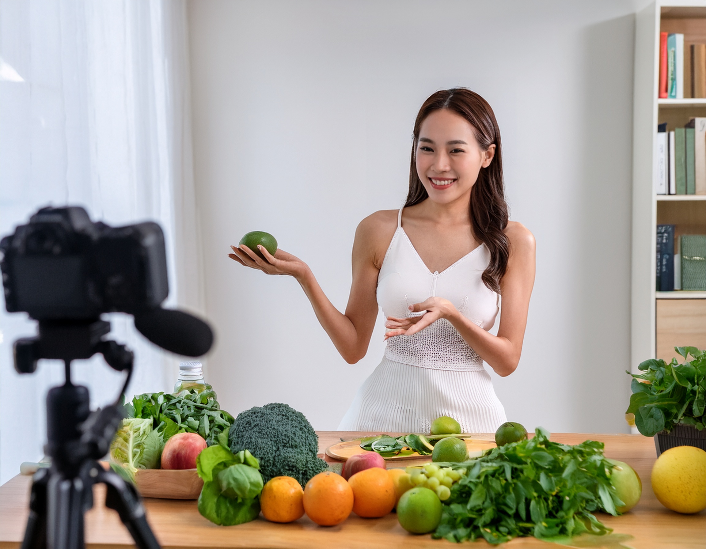 Huấn luyện viên Dinh dưỡng có cần bằng cấp y khoa không? Góc nhìn cho người muốn chuyển nghề sang lĩnh vực sức khỏe