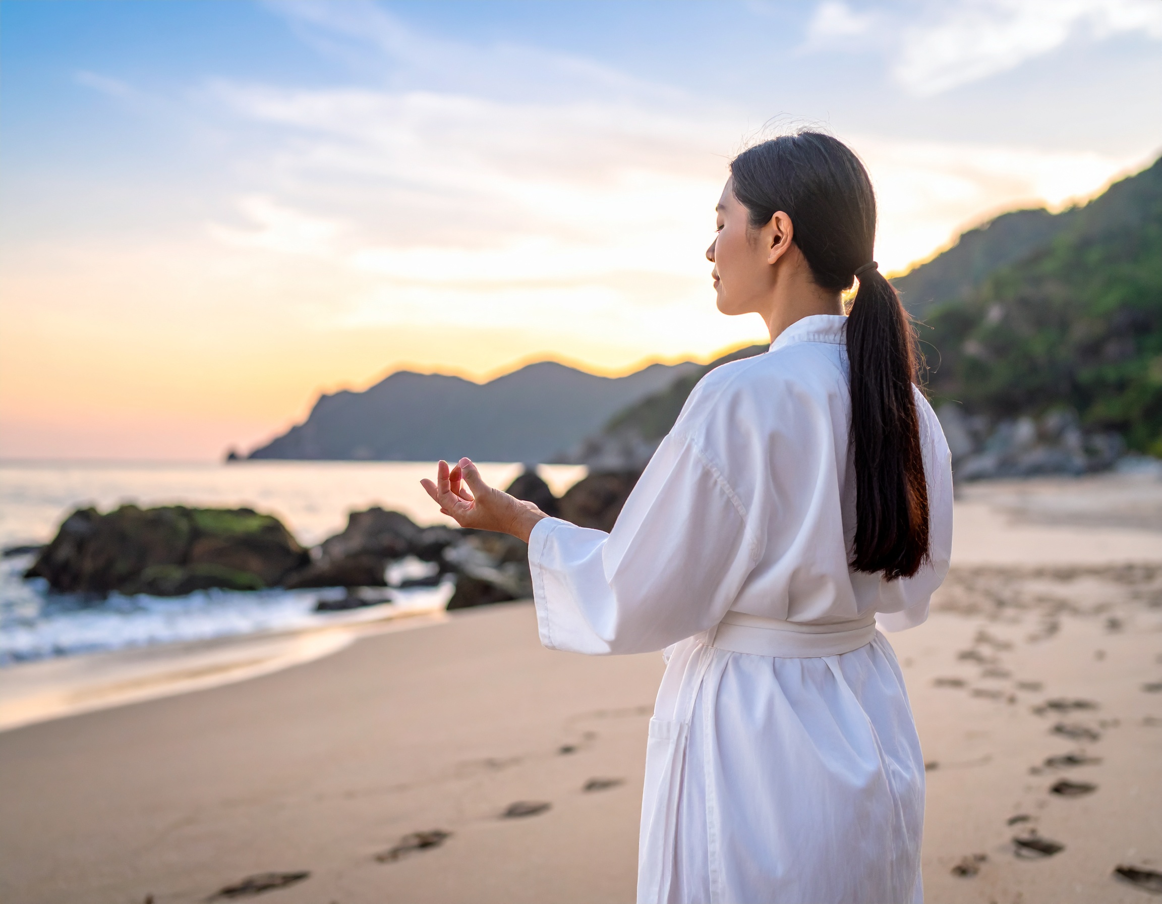Giáo viên thiền và xu hướng cộng đồng thiền toàn cầu