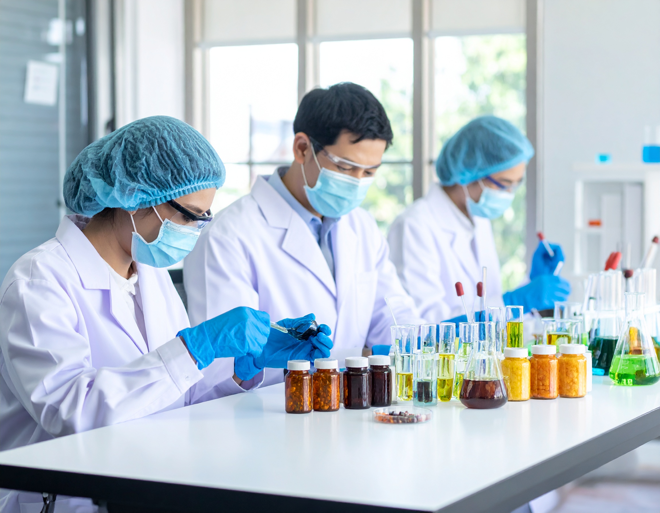 Giải pháp dịch vụ thử nghiệm lâm sàng giúp chuyên gia thử nghiệm và kiểm định tăng tốc đưa sản phẩm ra thị trường