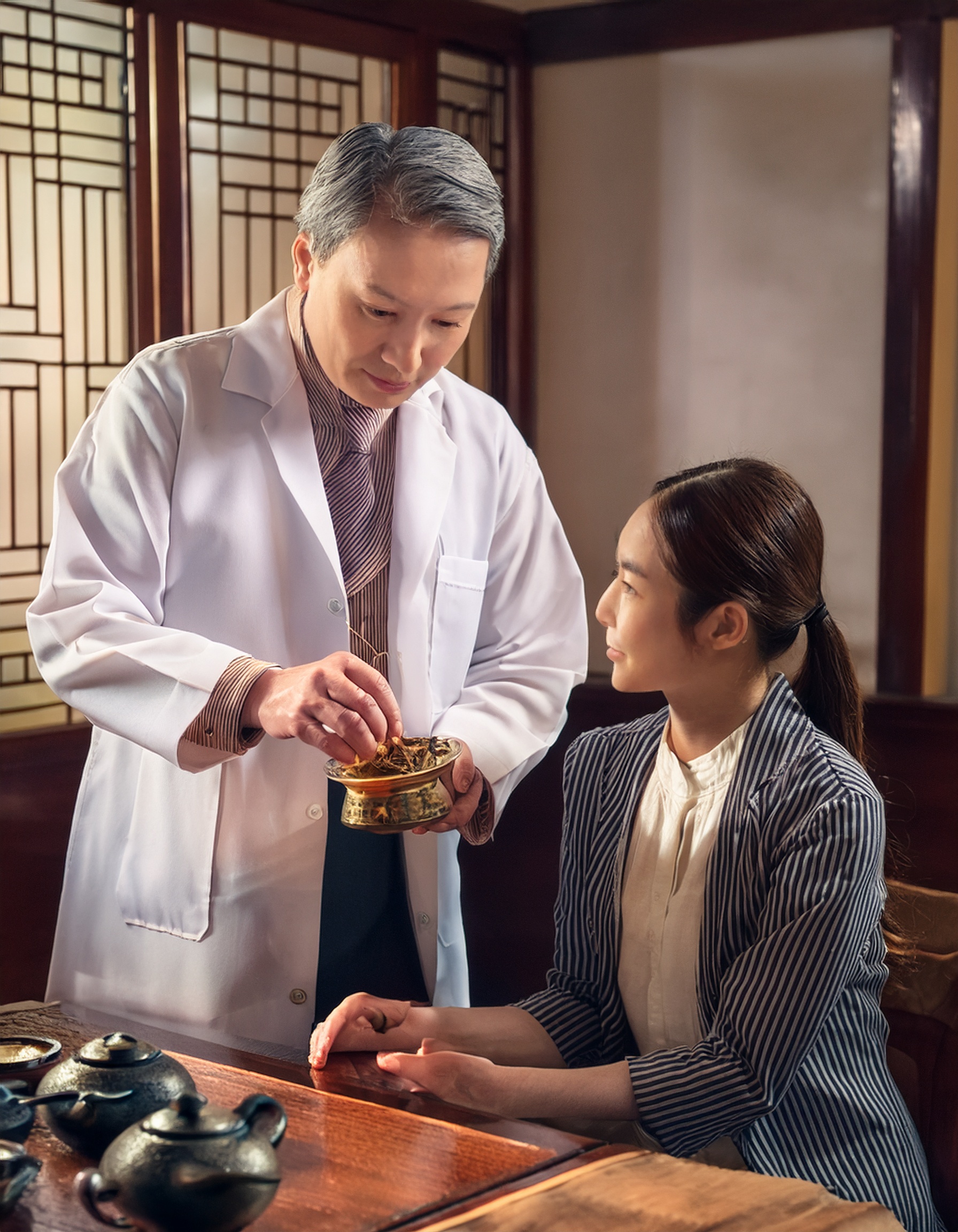 Người bị chấn thương tâm lý học châm cứu như liệu pháp bổ trợ